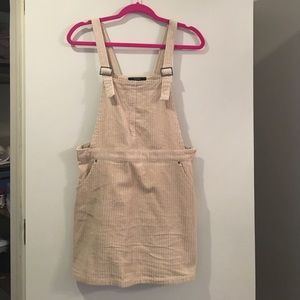 Forever 21 adorable overall dress